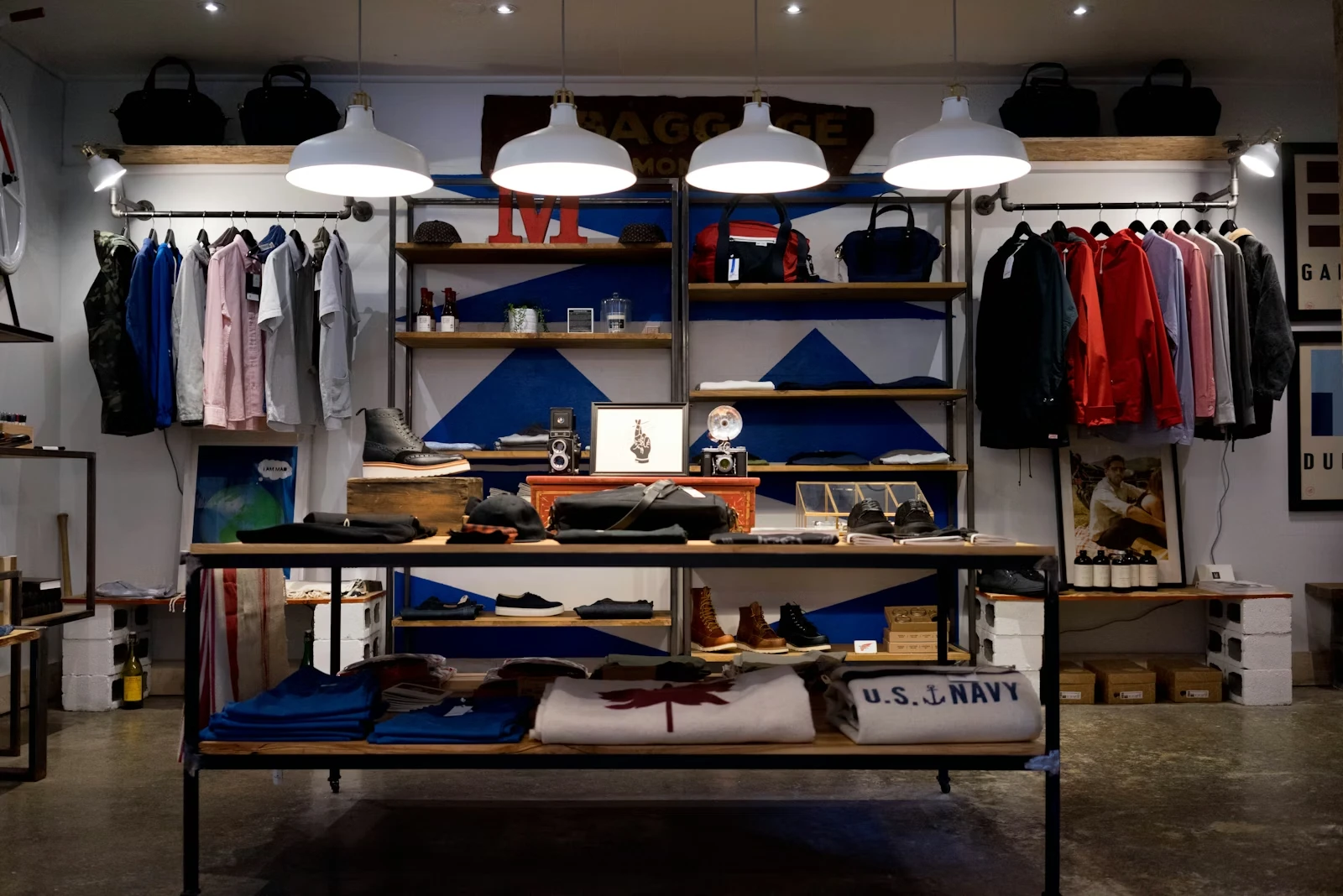 <p>TIENDA</p><p>PREMIUM</p><p>SELECT </p>